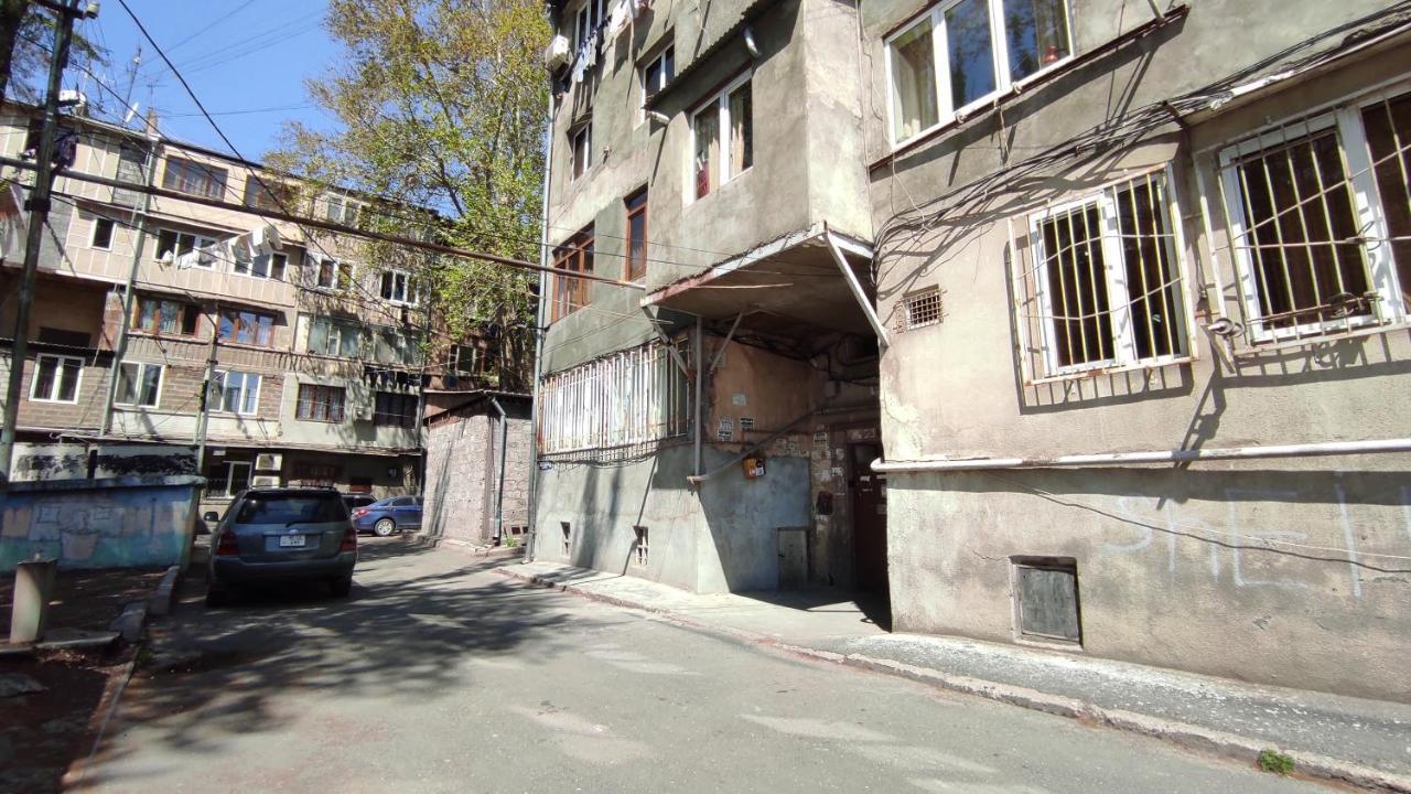 Appartment Lux, 2 Bedroom エレバン エクステリア 写真